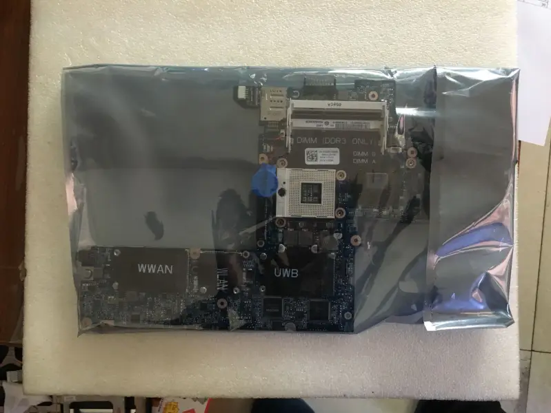 Dell Studio XPS 1340 0Y526R CN-0Y526R Y526R Mainboard DDR3 GT210M