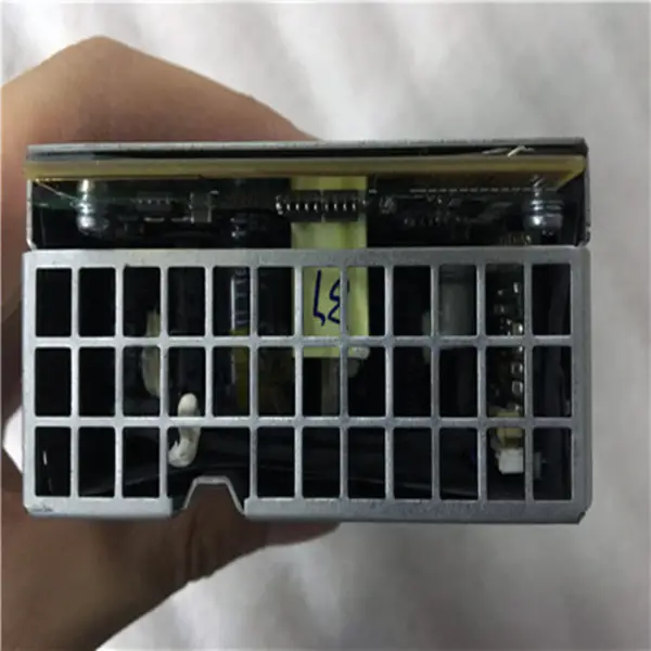 95% IBM X3650M5 750W Schaltnetzteil DPS-750AB-37 A