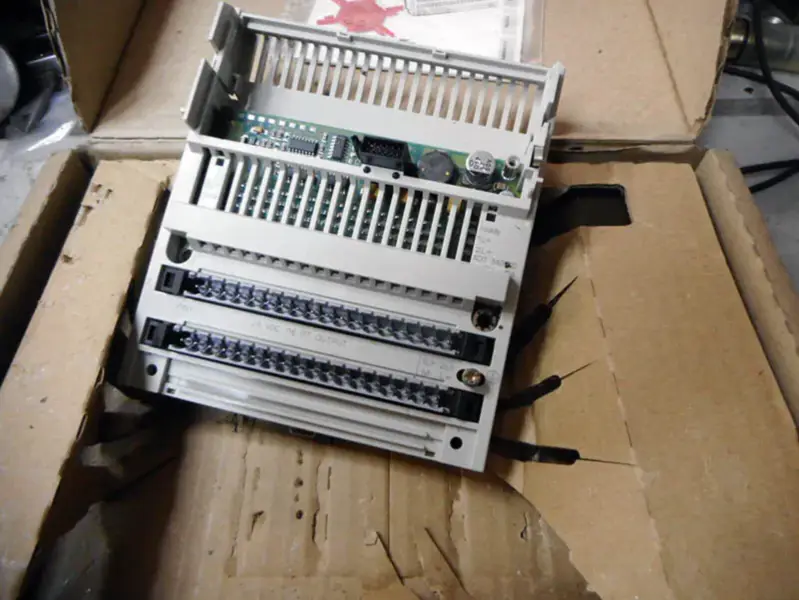 SCHNEIDER ELEKTRISCH 170ADO34000