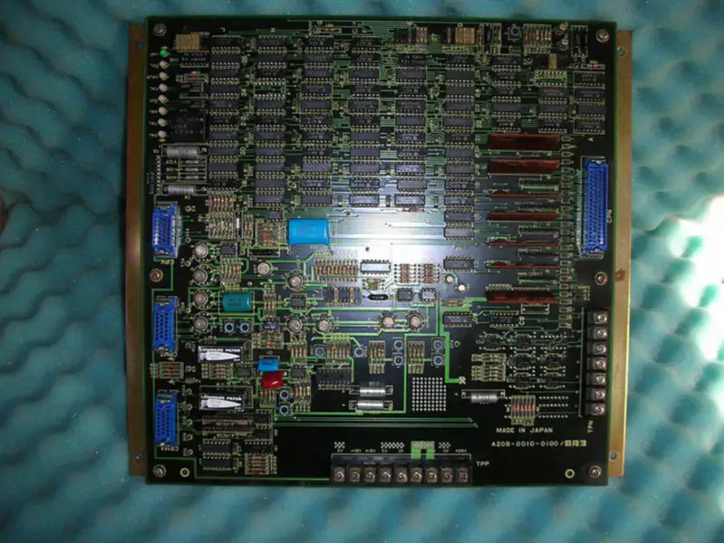 A20B-0010-0100 PLATINE F9