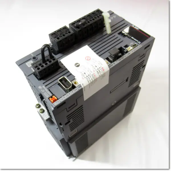 Mitsubishi Servoantrieb MR-C10A1 MRC10A1