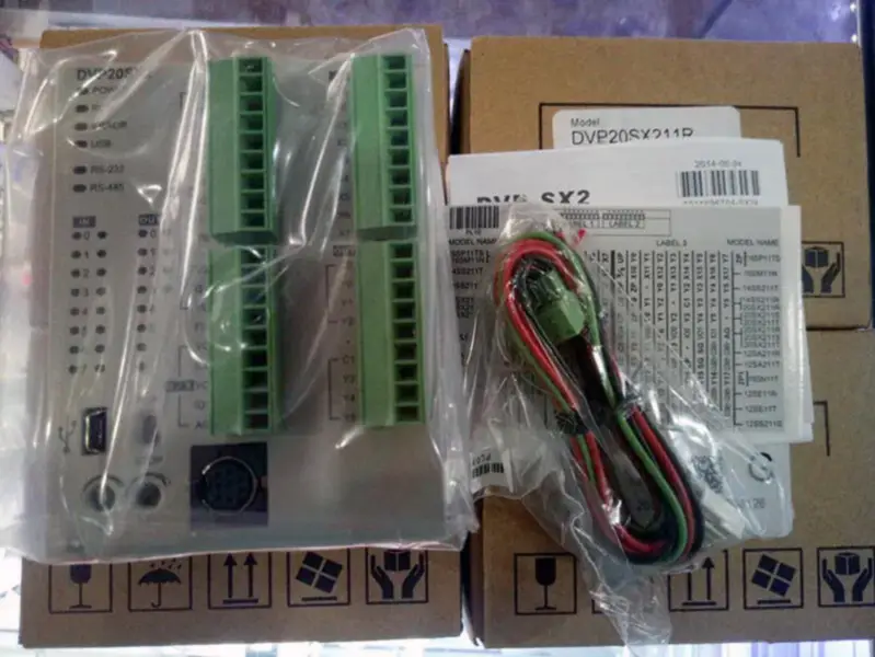 Delta DVP20SX211R SPS-Modul