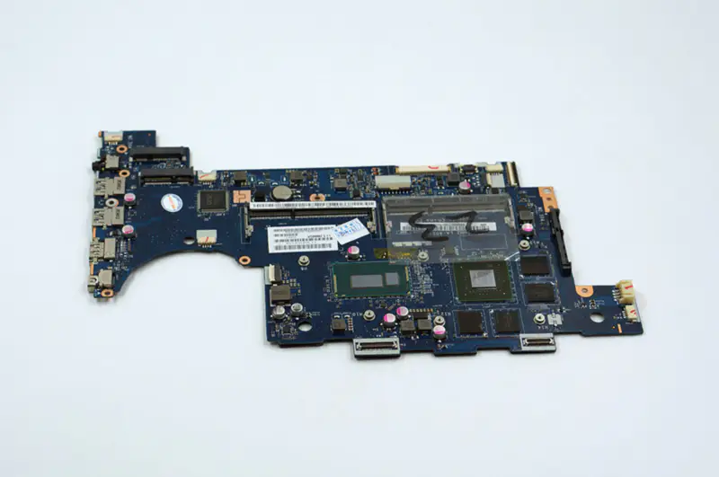 Acer Aspire R7-572G 4200U GT750 Hauptplatine Laptop LA-A021P