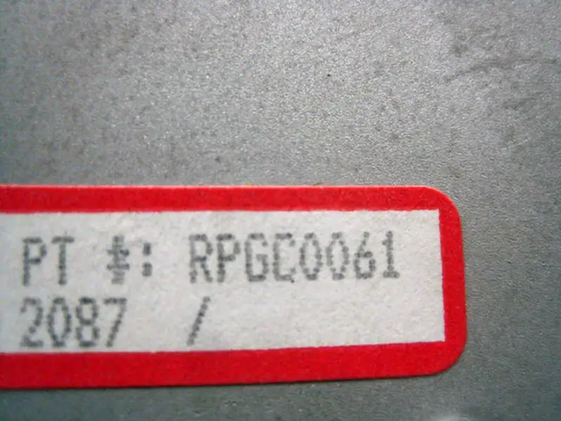 ROTER LÖWE STEUERT RPGC0061