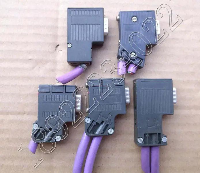 PROFIBUS-STECKVERBINDER 6ES7 972-0BA30-0XA0 972-0BA20-0XA0