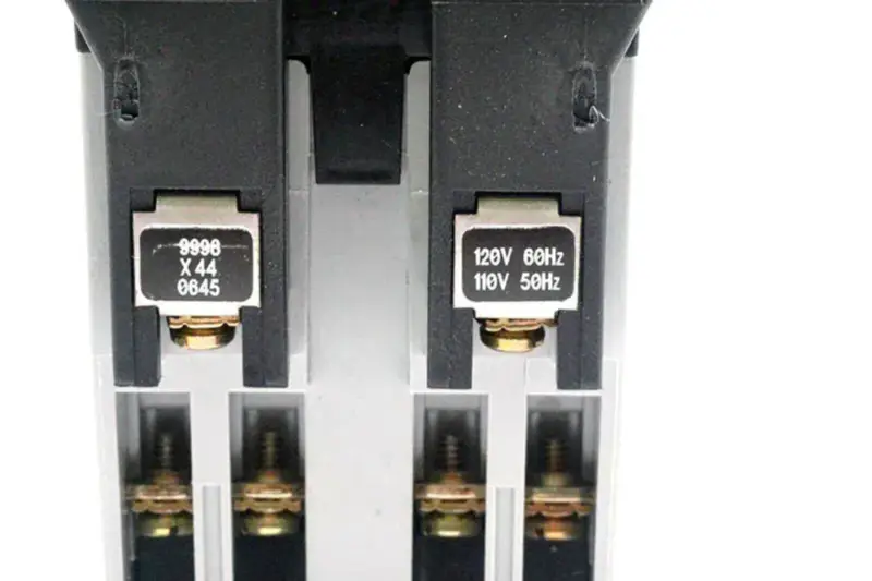 QUADRATISCH D 8501X040