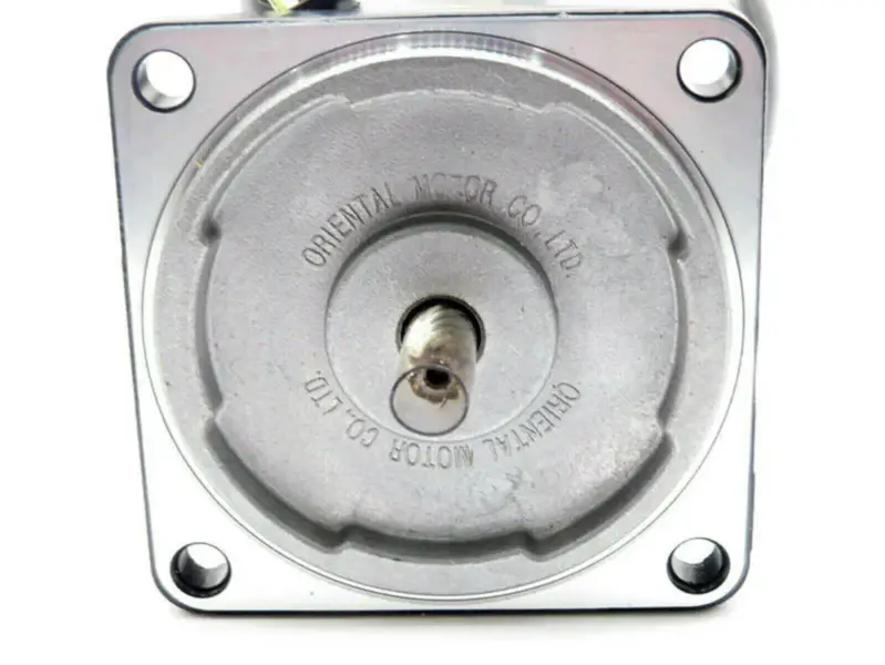 ORIENTALISCHER MOTOR 3RK15GN-C
