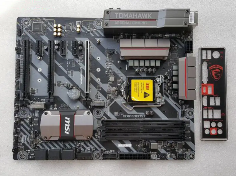 MSI Z270 TOMAHAWK Hauptplatine DDR4 Intel Z270