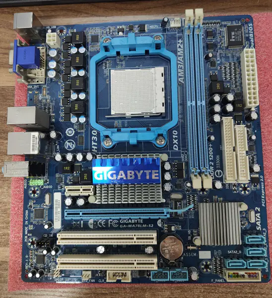 Gigabyte GA-MA78LM-S2 Hauptplatine
