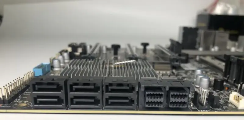 SuperMicro X11SRA-F LGA 2066 Server-Motherboard