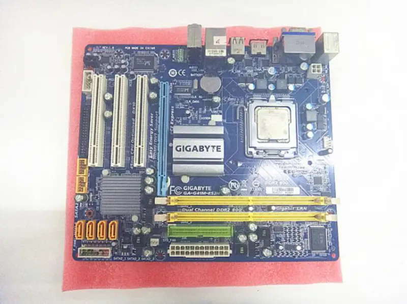Gigabyte GA-G41M-ES2H Hauptplatine