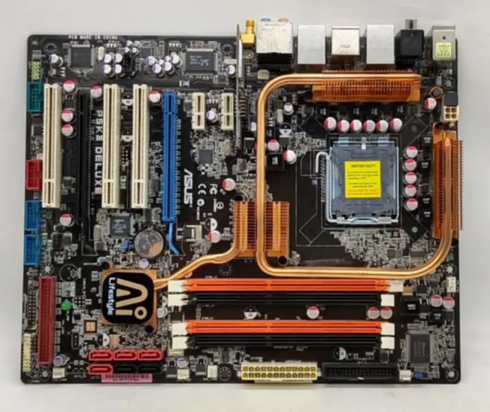 Asus P5K3 Deluxe/WiFi-AP Hauptplatine P35 LGA775 ATX