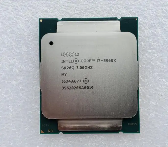 Intel i7 5960X CPU 8 Kerne LGA2011-3 i7-5960X