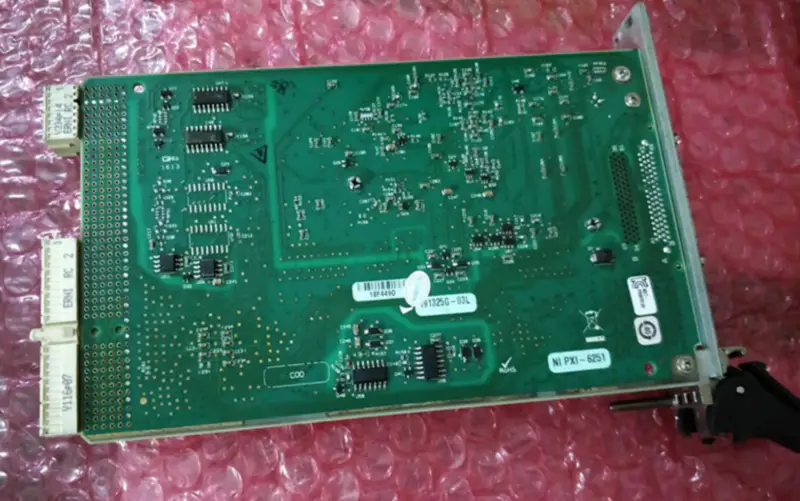 NI PXI-6251 PXI-Hochgeschwindigkeits-DAQ-Karte