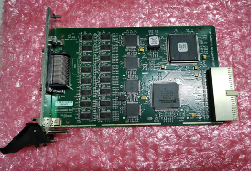 NI PXI-8430 2/4/8/16 RS232 Serielle Karte für Hochgeschwindigkeitskommunikation