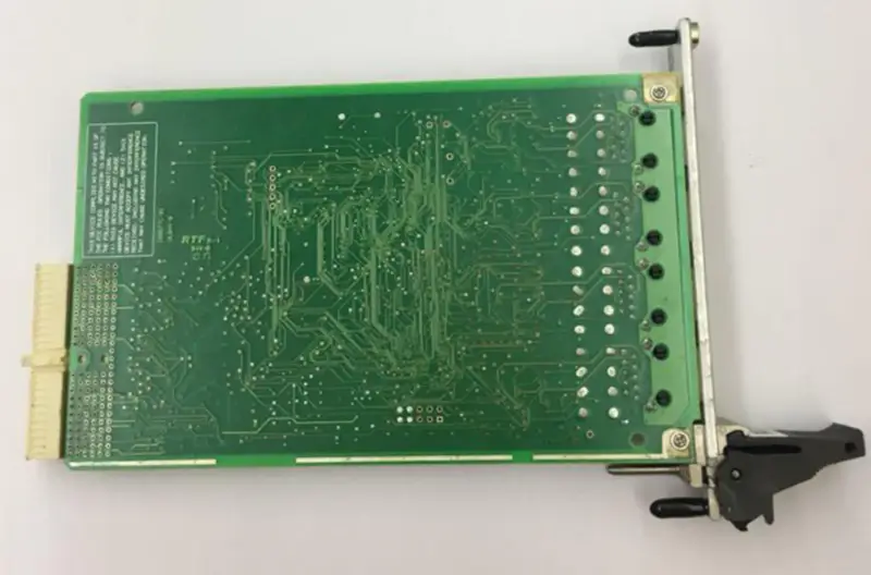 NI PXI-8430 2/4/8/16 RS232 Serielle Karte für Hochgeschwindigkeitskommunikation