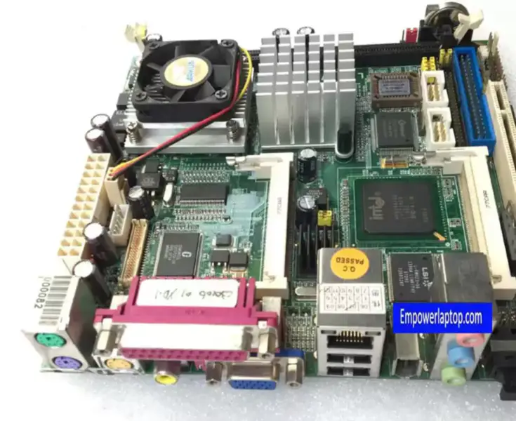 COMMELL LV-675 MiniITX-Industrie-Motherboard