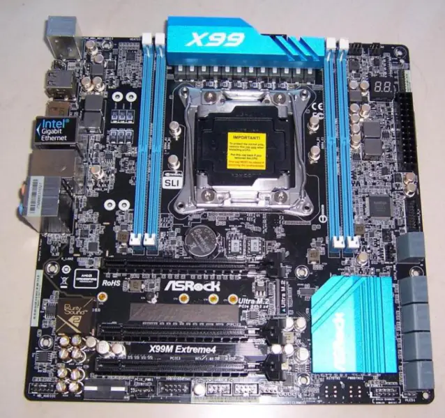 ASRock X99M Extreme4 Hauptplatine