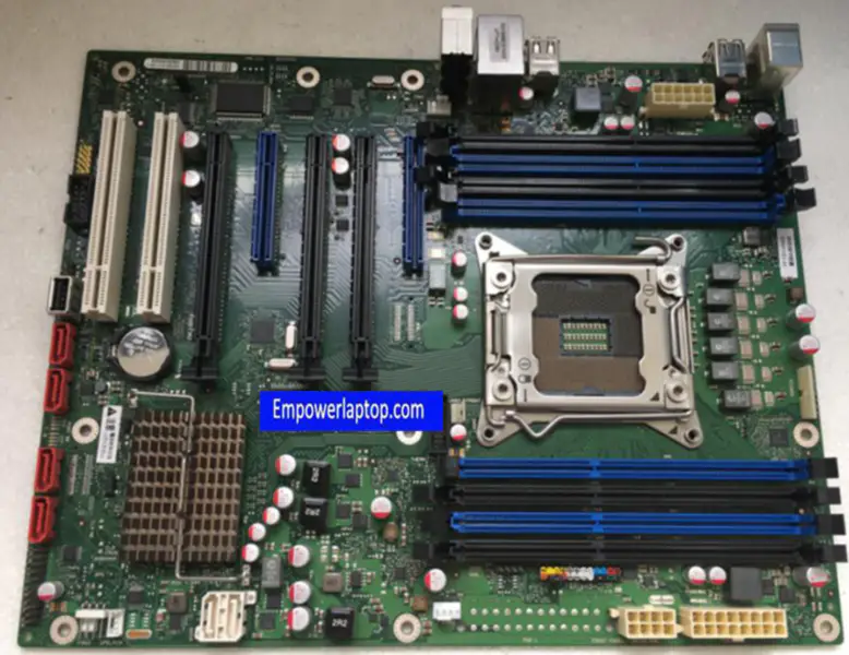 Fujitsu M720 Station D3128-A13 GS1 2011 Server-Motherboard