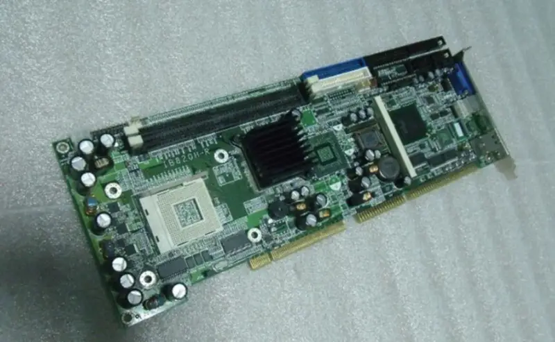 ibase IB820H-R Hauptplatine