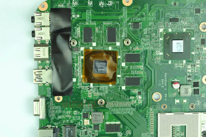 Toshiba A000079330 Hauptplatine