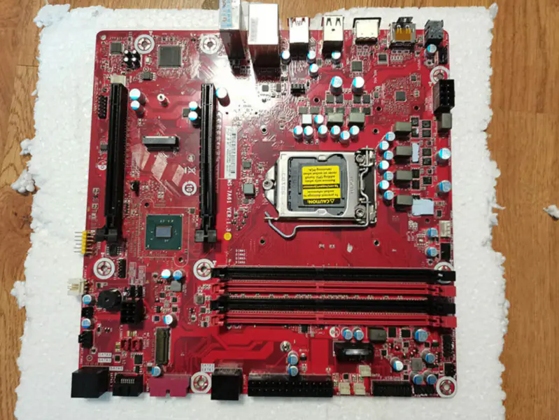 HP MS-7A61L02051-001 Hauptplatine