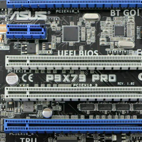 Asus P9X79PRO Hauptplatine