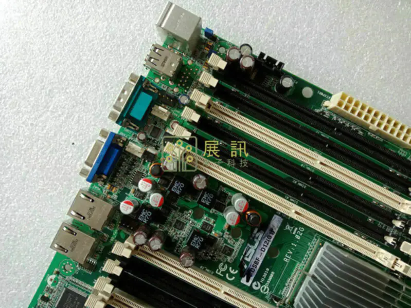Asus DSBF-D12 Hauptplatine