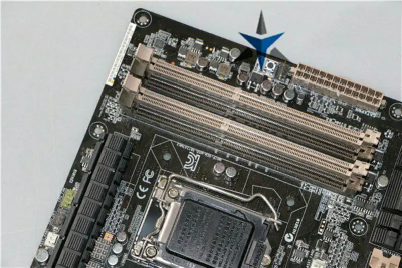 Asus SABERTOOTHZ97 Hauptplatine
