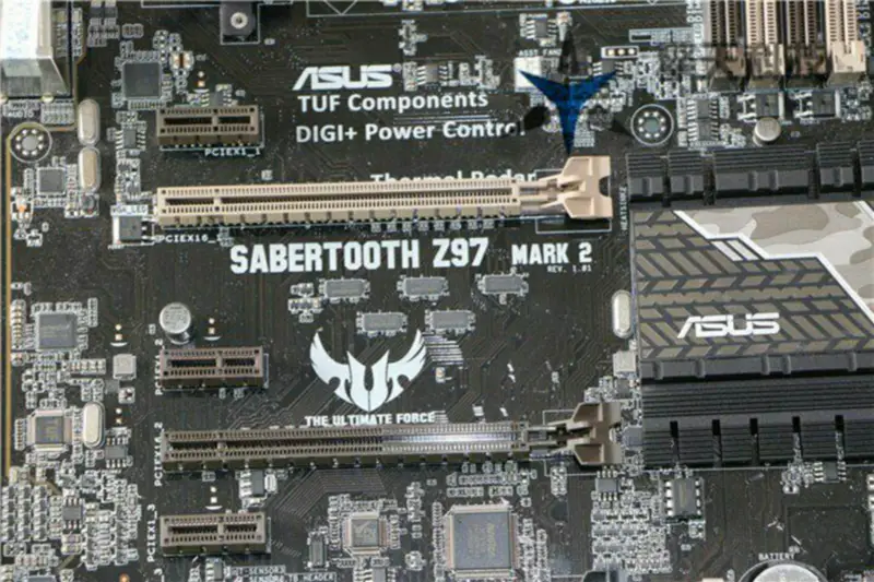 Asus SABERTOOTHZ97 Hauptplatine