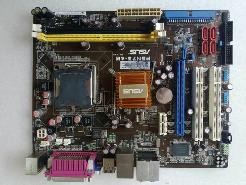 Asus P5N73-AM Hauptplatine