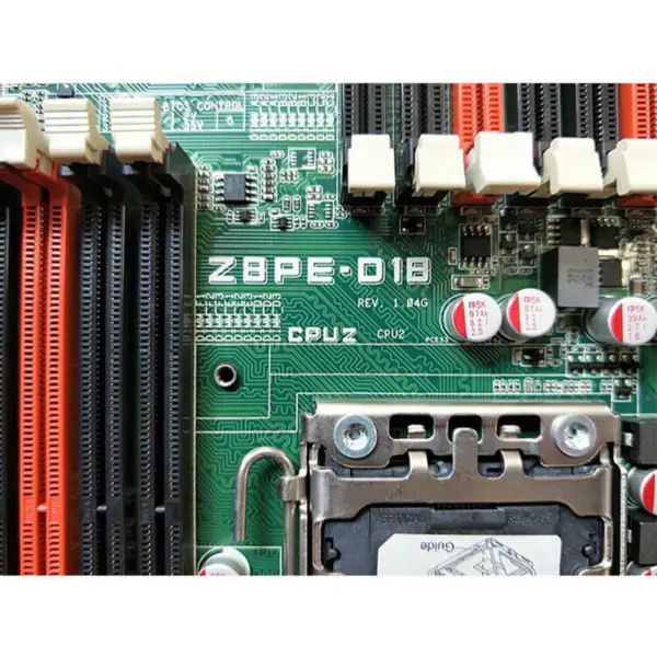 Asus Z8PE-D18 Hauptplatine