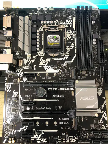 Asus Z270-DRAGON Hauptplatine