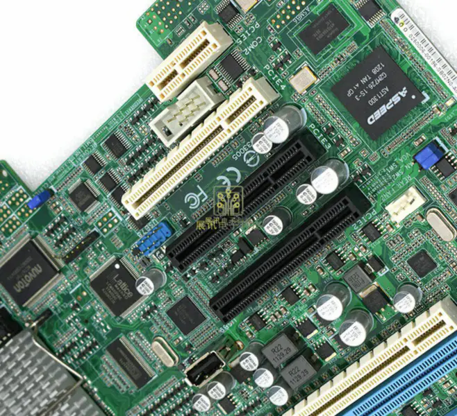 Asus Z9NA-D6C Hauptplatine