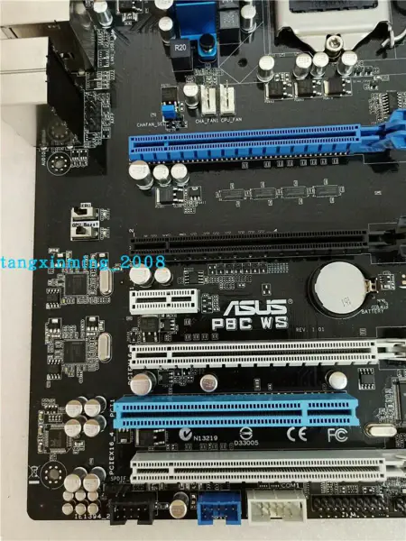 Asus P8CWS Hauptplatine