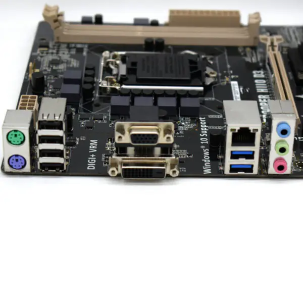 Asus TROOPERH110D3 Hauptplatine