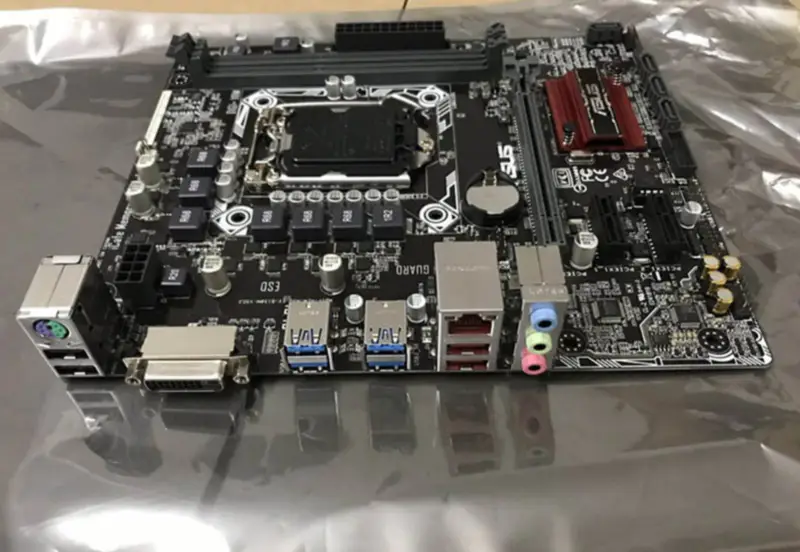 Asus EX-B150M-V5D3 Hauptplatine