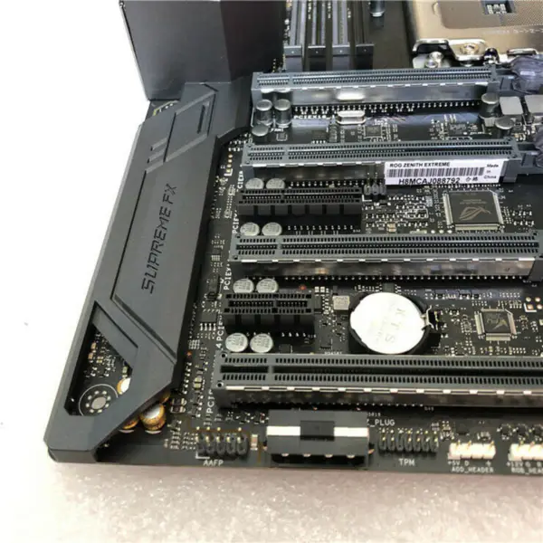 Asus X399 ZENITH EXTREME Hauptplatine