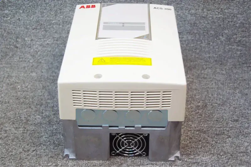 ABB ACS 300,ACS301-2P7-3 Wechselrichter NEW NOT IN BOX ACS301-2P7-3