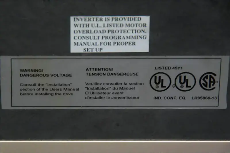 ABB ACS 300,ACS301-2P7-3 Wechselrichter NEW NOT IN BOX ACS301-2P7-3