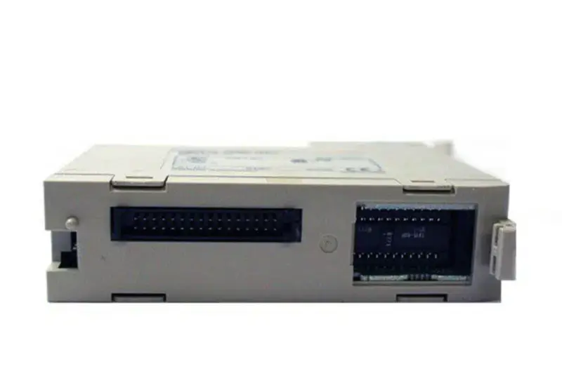 Omron C200HID217 C200H-ID217 SPS-Modul