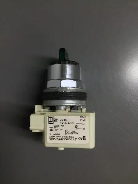 QUADRAT D 9001K53J1G