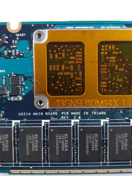 Asus 60-NKOMB1F04-B02 ATX-Motherboard