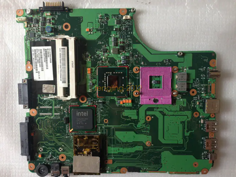 Toshiba V000125600 ATX-Hauptplatine