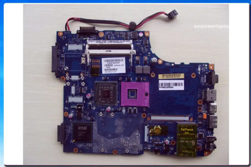 Toshiba Hauptplatine K000086330 LA-4993P A500