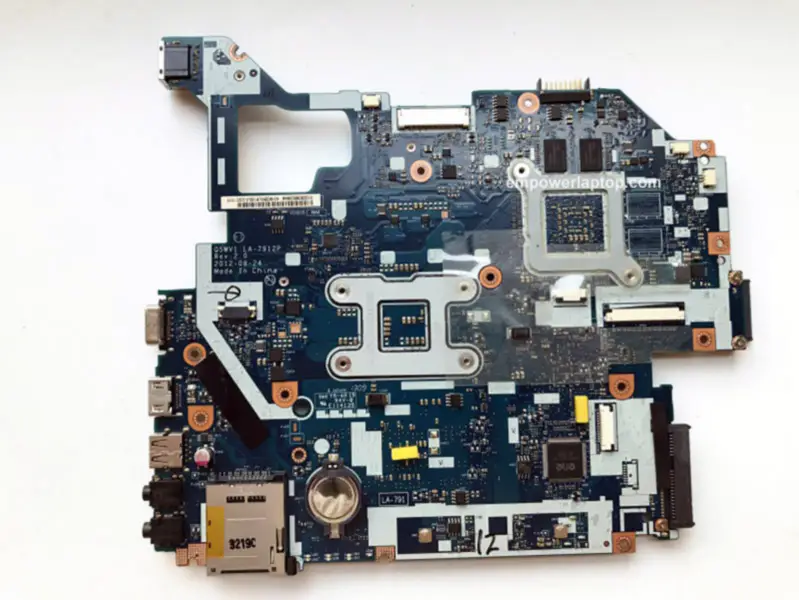 Acer Hauptplatine E1-531G NV56E NBM5711001 Q5WV1 LA-7912P HM77 PGA989 GT710M 1GB