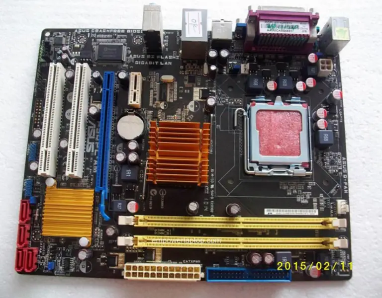 Asus P5QPL-AM LGA 775 Intel G41 Hauptplatine