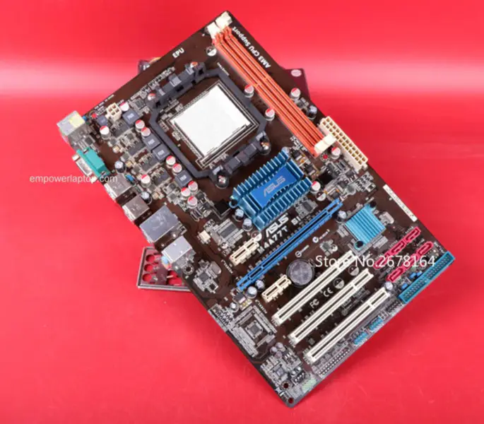 Asus / 770 M4A77T SI ATX AM3 Hauptplatine