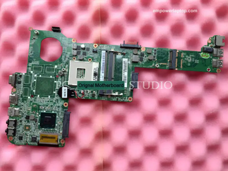 Toshiba Hauptplatine A000174110 DABY3CMB8E0 C840 C845 Intel HM76 Chip GMA HD4000