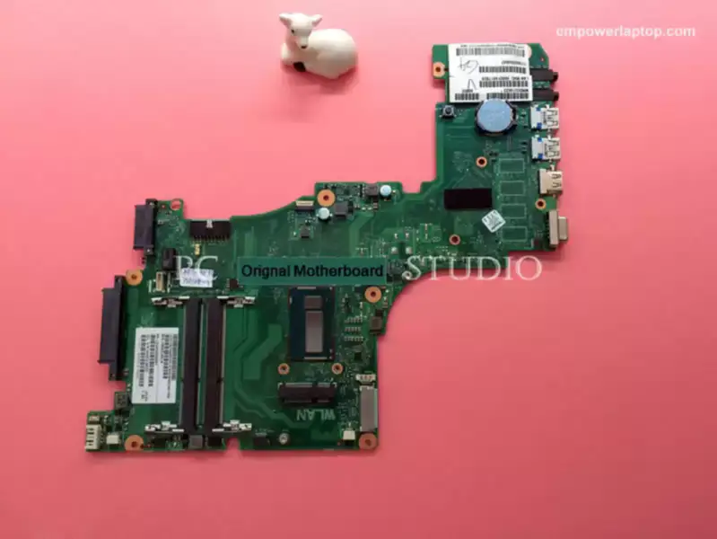 Toshiba Hauptplatine V000318210 6050A2556501 L55 L55-A mit I3-4010 1,7 GHz